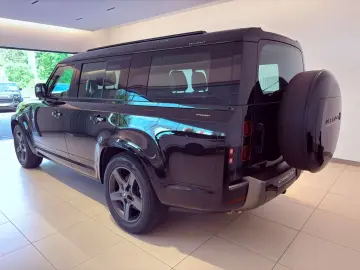 LAND ROVER Defender 130 D300 X-Dynamic SE AHK SITZKÜHLUNG