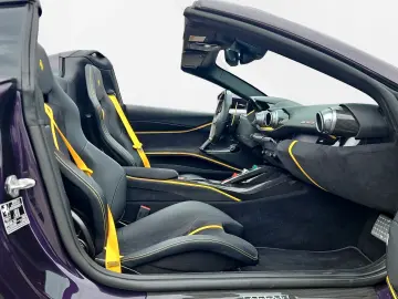 FERRARI 812 GTS VIOLA HONGKONG LIFT JBL SURRVIEW