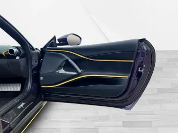 FERRARI 812 GTS VIOLA HONGKONG LIFT JBL SURRVIEW