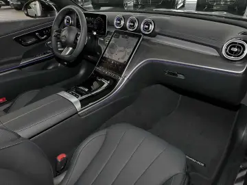 MERCEDES-BENZ CLE 450 4M Cabrio AMG MBUX 360  DIG-LED Night