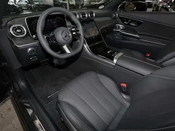 MERCEDES-BENZ CLE 450 4M Cabrio AMG MBUX 360  DIG-LED Night
