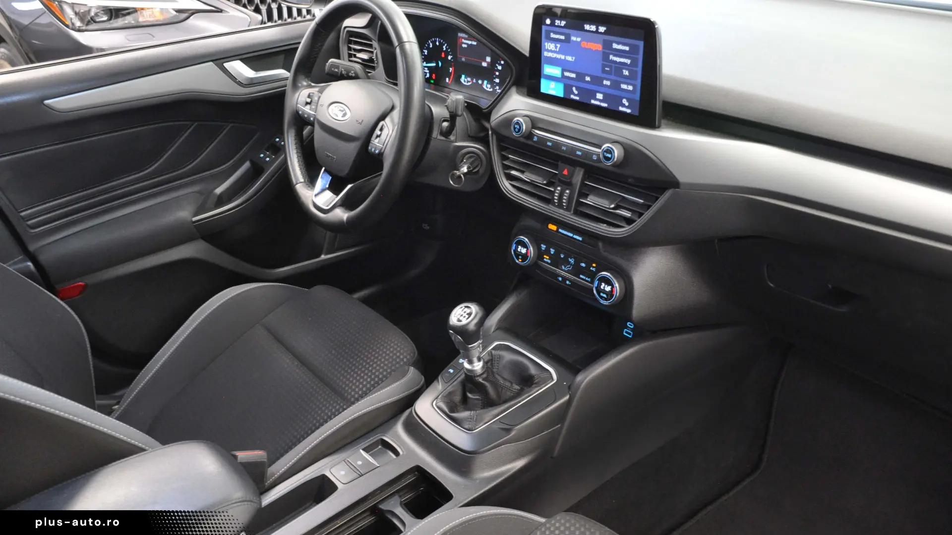 FORD Focus 2023 — imagine 13