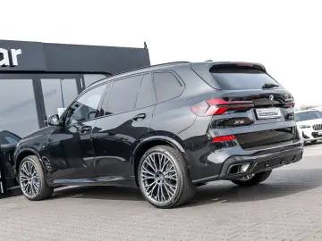 BMW X5 xDrive30d M Sport HUD PANO ACC AHK 360 KAM