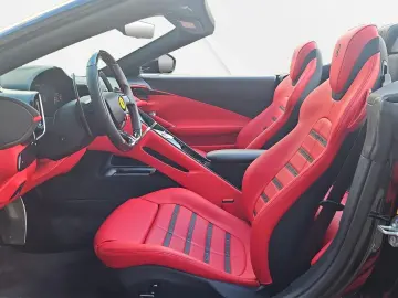 FERRARI Roma Spider ADAS MAGNERIDE JBL SURRVIEW