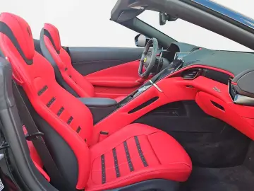 FERRARI Roma Spider ADAS MAGNERIDE JBL SURRVIEW