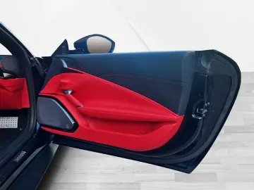 FERRARI Roma Spider ADAS MAGNERIDE JBL SURRVIEW
