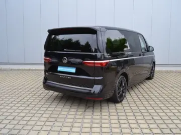 VW T7 Multivan 2.0 TDI DSG lang Style 18-ZOLL DCC M