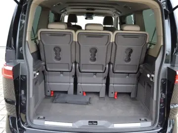 VW T7 Multivan 2.0 TDI DSG lang Style 18-ZOLL DCC M