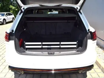 VW Touareg 3.0 V6 TDI 286 PS 4M R-Line BLACK-STYLE