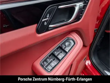 PORSCHE Macan S Panoramadach BOSE LED 14-Wege Sitze Surr
