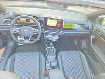 VW T-Roc Cabriolet R-LINE 1.5TSI DSG AHK KAMERA LED