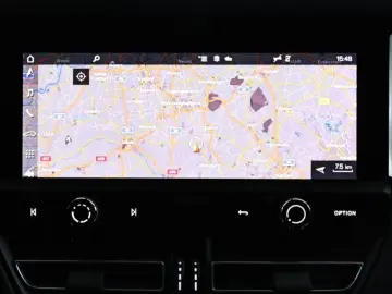 PORSCHE Macan GTS LED Navi 360  Chrono Pano AHK Burm