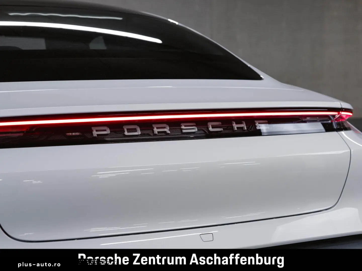 PORSCHE Taycan 4S Sport Chrono Panoramadach