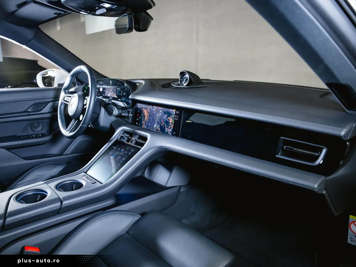 PORSCHE Taycan 4S Sport Chrono Panoramadach