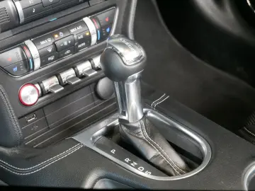 FORD Mustang GT Convertible Navi Leder Kamera ACC LED
