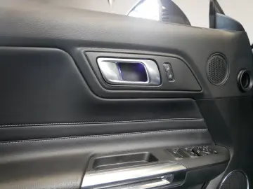 FORD Mustang GT Convertible Navi Leder Kamera ACC LED