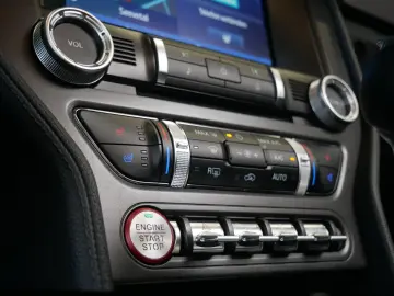 FORD Mustang GT Convertible Navi Leder Kamera ACC LED
