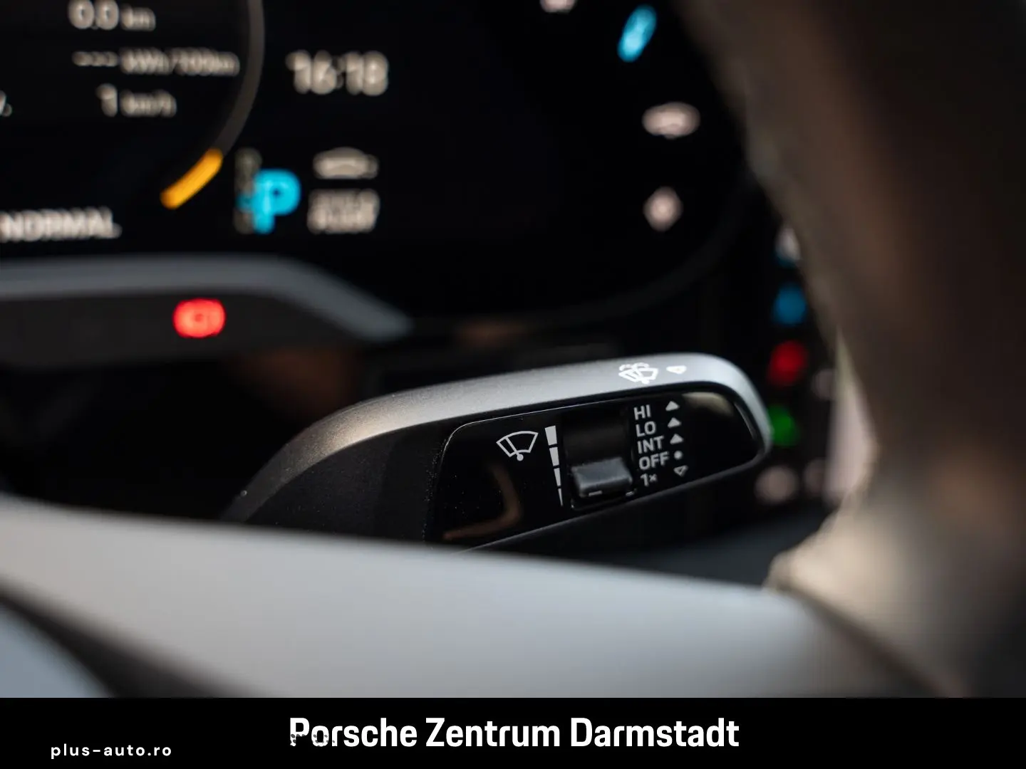 PORSCHE Taycan 4S Nachtsicht HA-Lenkung Head-Up 20-Zoll