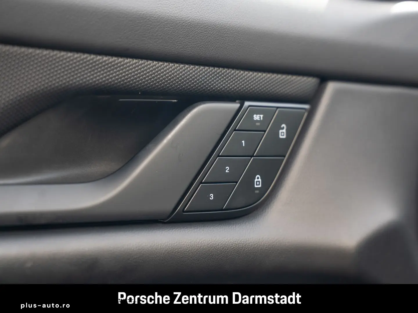 PORSCHE Taycan 4S Nachtsicht HA-Lenkung Head-Up 20-Zoll