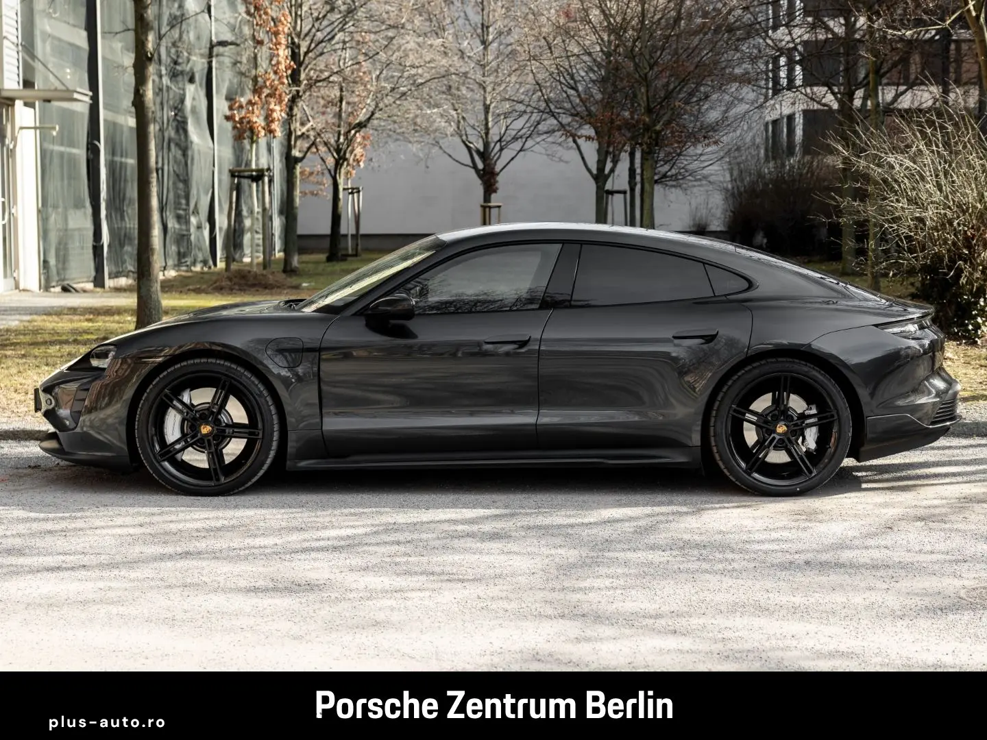 PORSCHE Taycan Luftfederung 21-Zoll Rückfahrkamera LED