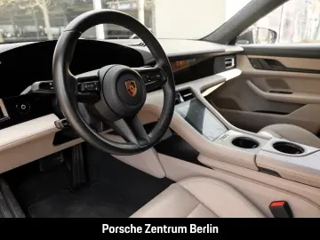 PORSCHE Taycan Luftfederung 21-Zoll Rückfahrkamera LED