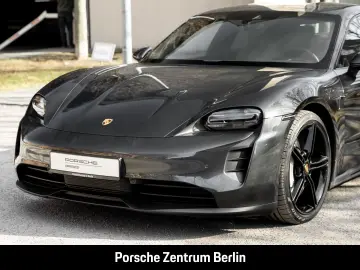 PORSCHE Taycan Luftfederung 21-Zoll Rückfahrkamera LED
