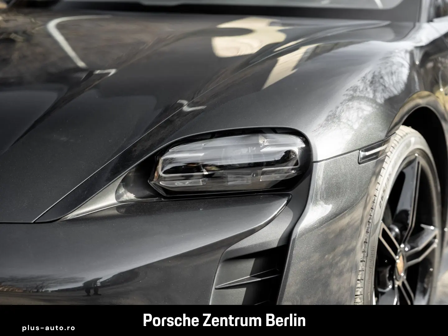 PORSCHE Taycan Luftfederung 21-Zoll Rückfahrkamera LED