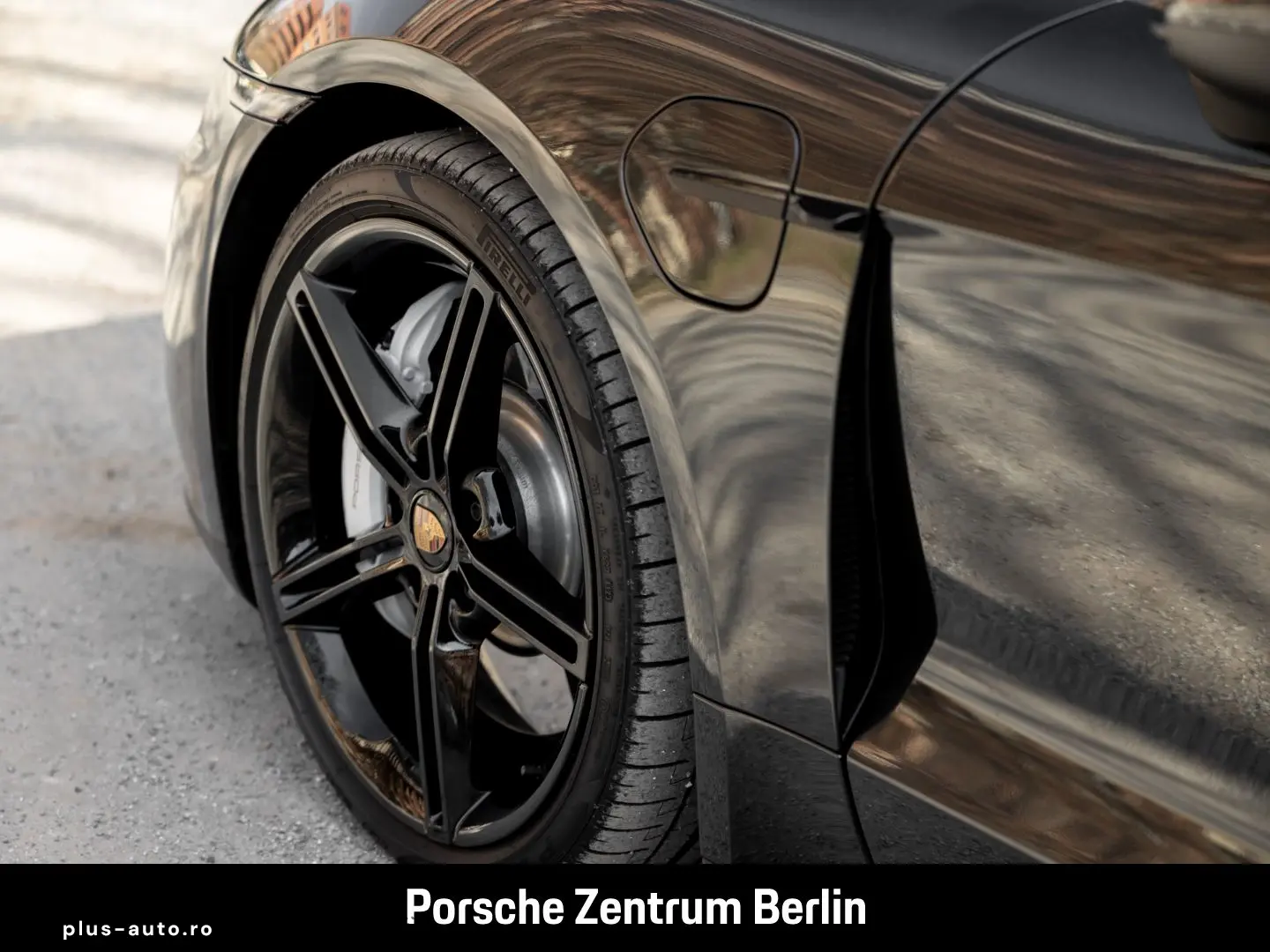 PORSCHE Taycan Luftfederung 21-Zoll Rückfahrkamera LED