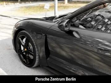 PORSCHE Taycan Luftfederung 21-Zoll Rückfahrkamera LED