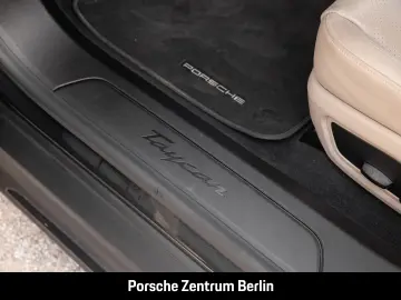 PORSCHE Taycan Luftfederung 21-Zoll Rückfahrkamera LED