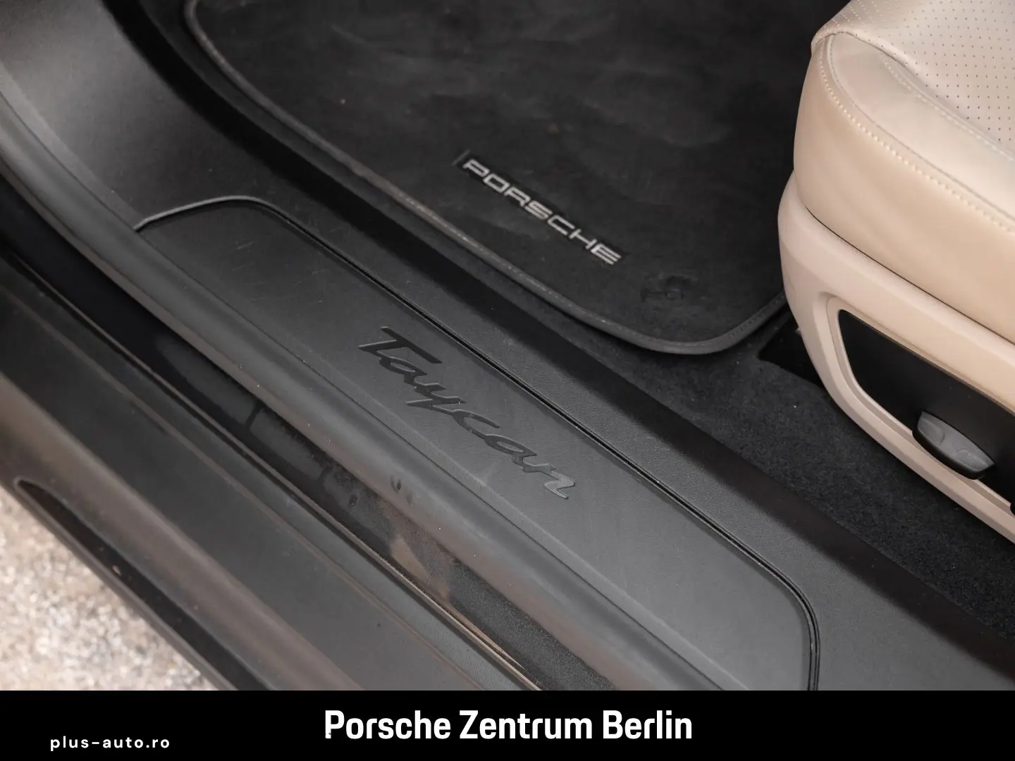 PORSCHE Taycan Luftfederung 21-Zoll Rückfahrkamera LED