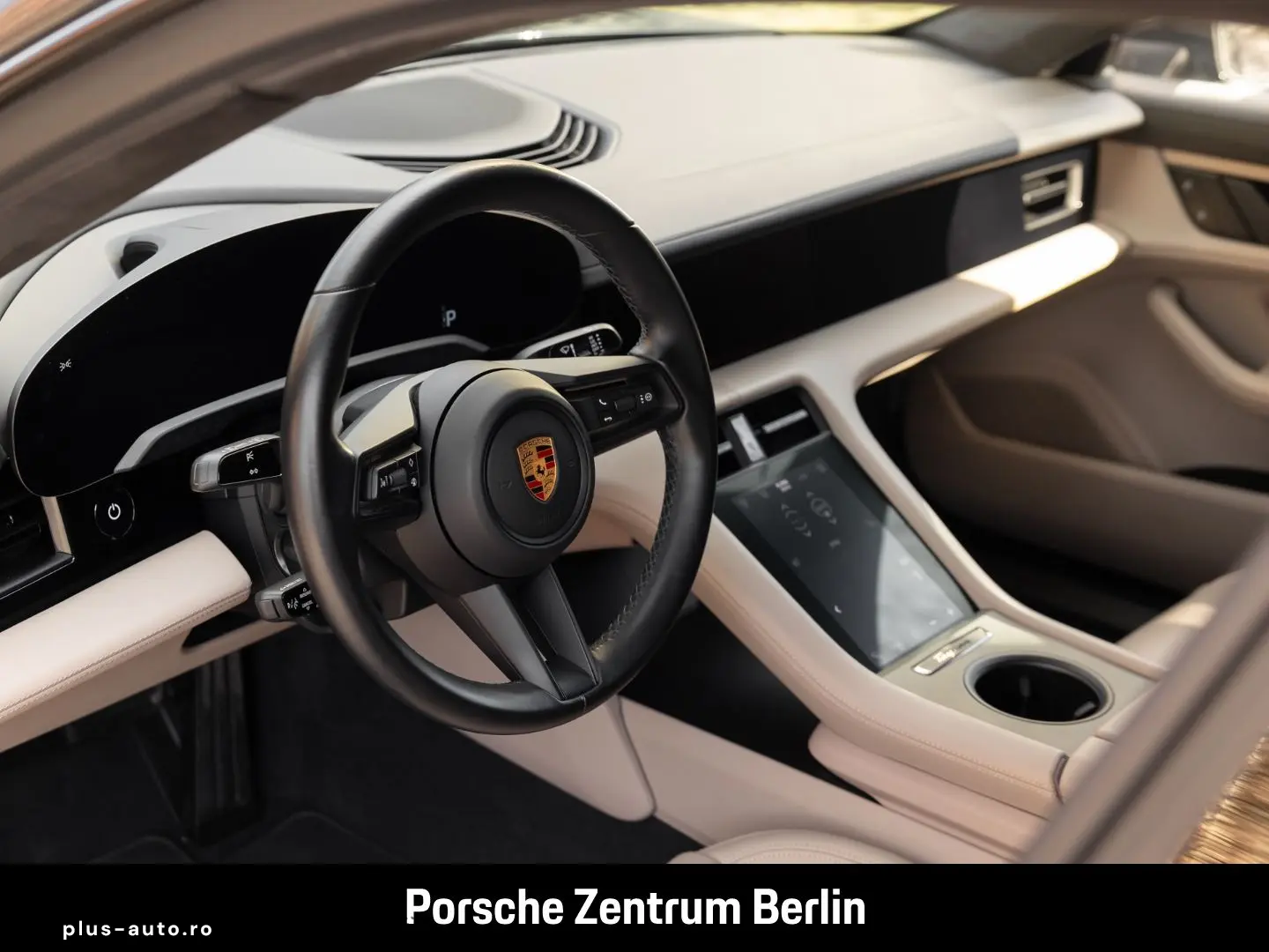 PORSCHE Taycan Luftfederung 21-Zoll Rückfahrkamera LED
