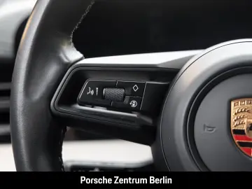 PORSCHE Taycan Luftfederung 21-Zoll Rückfahrkamera LED
