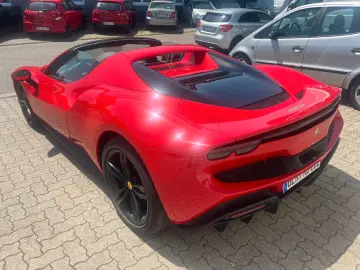FERRARI 296 GTS  Assetto Fiorano Paket