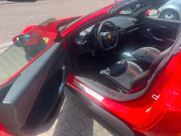 FERRARI 296 GTS  Assetto Fiorano Paket