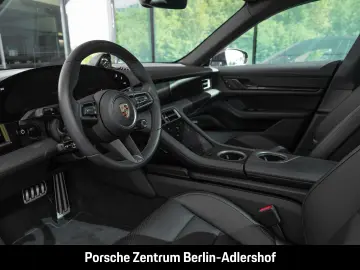 PORSCHE Taycan Surround-View BOSE Luftfederung 20-Zoll