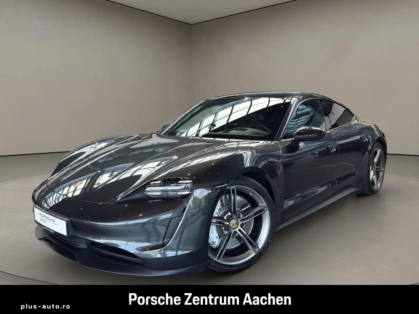 PORSCHE Taycan BOSE Head-Up Luftfederung Rückfahrkamera