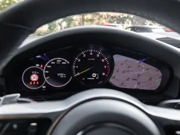 PORSCHE Cayenne E-Hyb Burmester Sport Chrono Approved