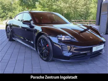 PORSCHE Taycan GTS Hinterachslenkung Beifahrerdisplay He