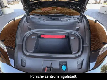 PORSCHE Taycan GTS Hinterachslenkung Beifahrerdisplay He