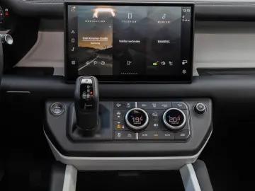 LAND ROVER Defender 130 D300 X-Dynamic SE 8-Sitze AHK HUD K