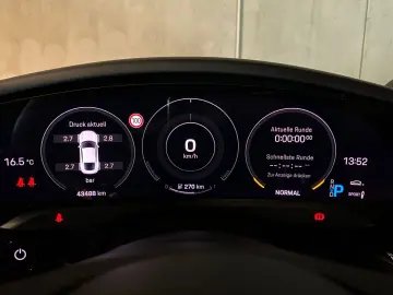 PORSCHE Taycan GTS   Komfortsitze 14-Wege   Massage