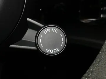 PORSCHE Taycan GTS   Komfortsitze 14-Wege   Massage