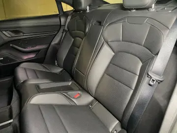PORSCHE Taycan GTS   Komfortsitze 14-Wege   Massage