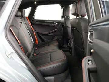 PORSCHE Macan GTS Facelift LUFT PANO BOSE 360 CAM 21z