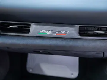MASERATI MC20 Cielo - 1 Owner - VAT - Carbon