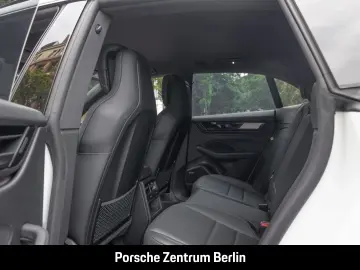PORSCHE Macan 4 HA-Lenkung LED-Matrix Surround-View BOSE