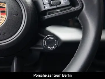 PORSCHE Macan 4 HA-Lenkung LED-Matrix Surround-View BOSE