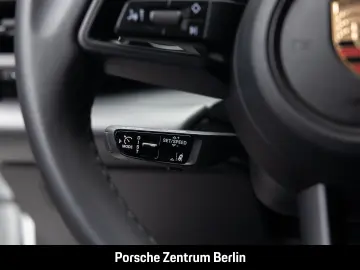 PORSCHE Macan 4 HA-Lenkung LED-Matrix Surround-View BOSE