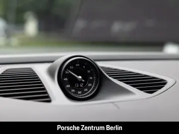 PORSCHE Macan 4 HA-Lenkung LED-Matrix Surround-View BOSE